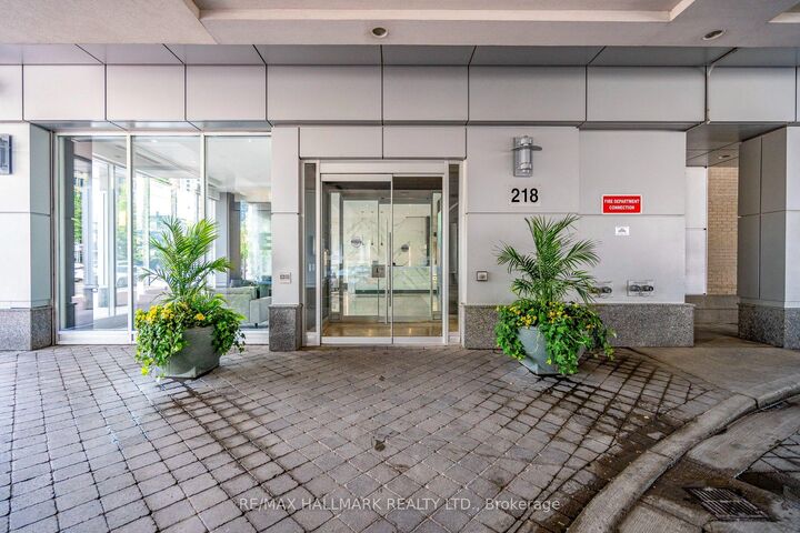 Property Photo:  218 Queens Quay W 402  ON M5J 2Y6 