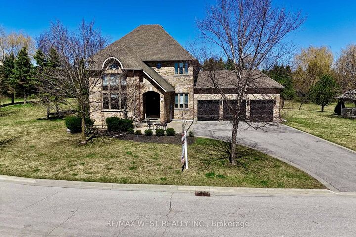 Photo de la propriété:  10 Farmcrest Court  ON L0G 1N0 