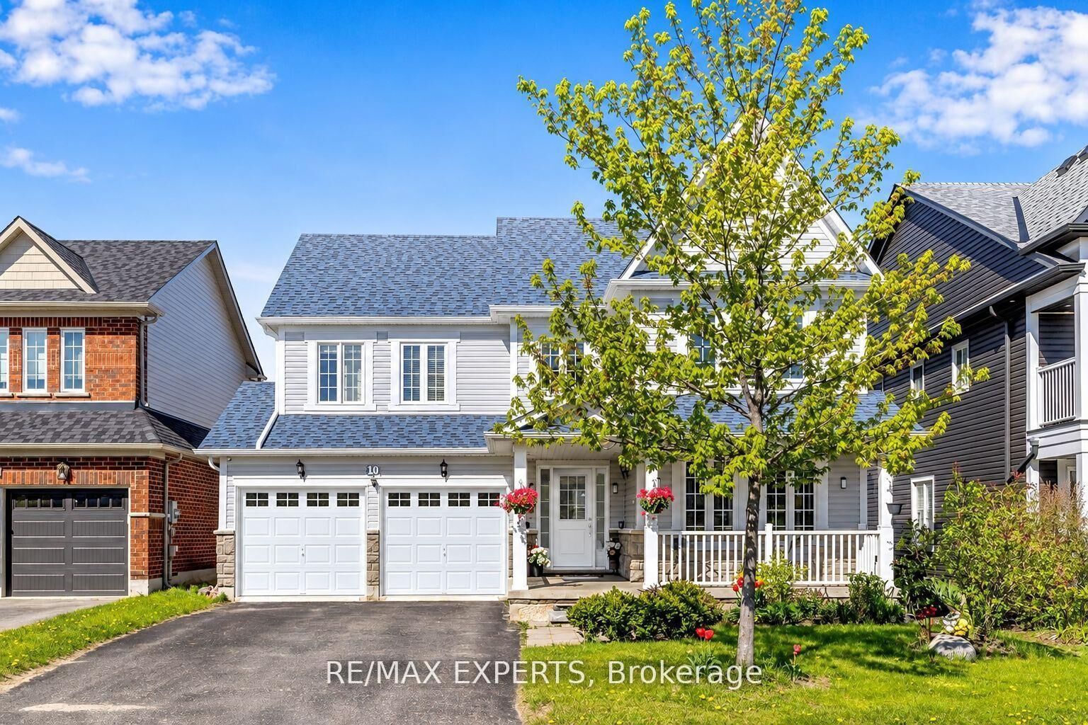 Photo de la propriété: 10 Snowden Avenue ON L4M 7H3