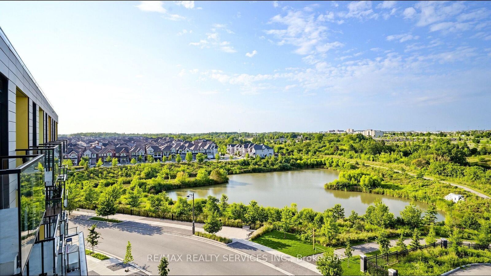 Property Photo:  1415 Dundas Street E 610  ON L6H 7G1 