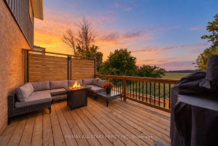 Photo de la propriété: 538 Highland Crescent ON L0K 1A0