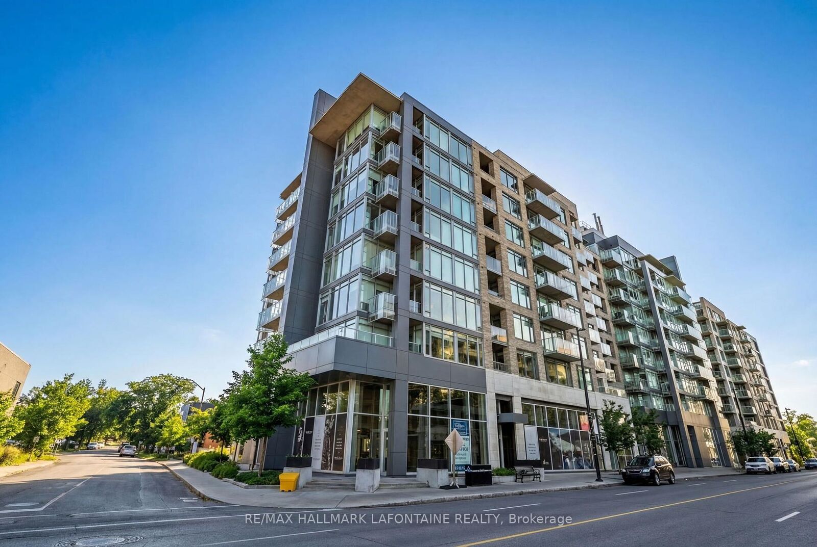 Property Photo:  88 Richmond Road 204  ON K1Z 0B1 