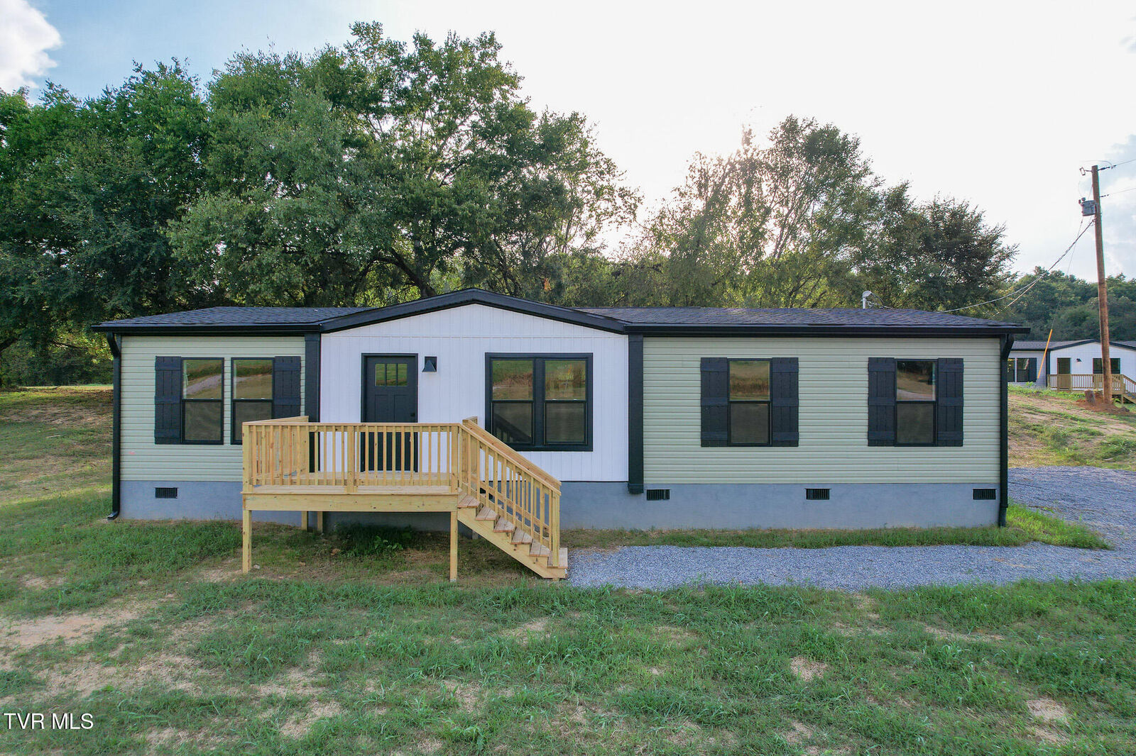 Property Photo: 575 McDonald Road TN 37809