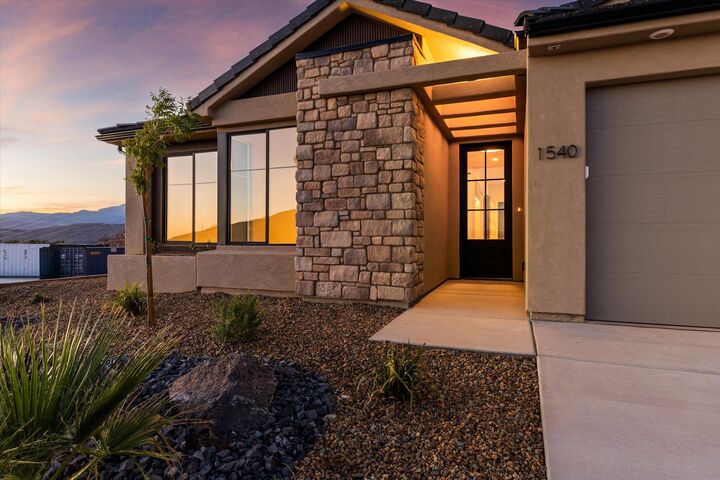 Property Photo: 1540 W 540 N UT 84737