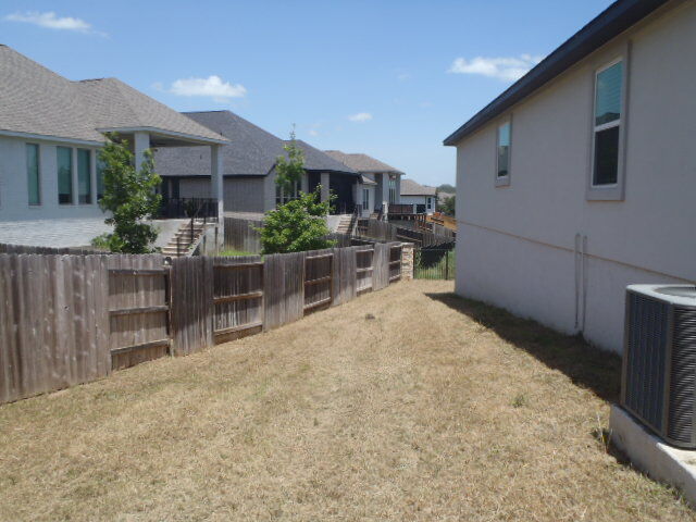 Property Photo:  321 Pin Cherry Pass  TX 78666 