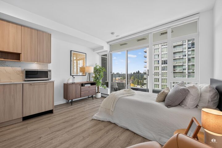 Property Photo:  13350 Central Avenue 1115  BC V3T 0S1 