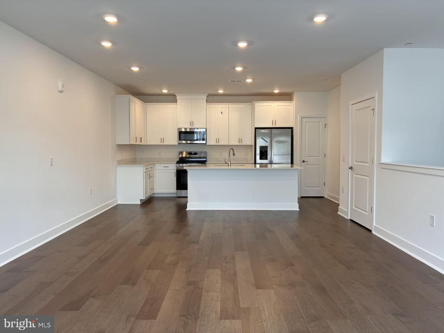 Property Photo:  159 John Vanzandt Drive  NJ 08560 