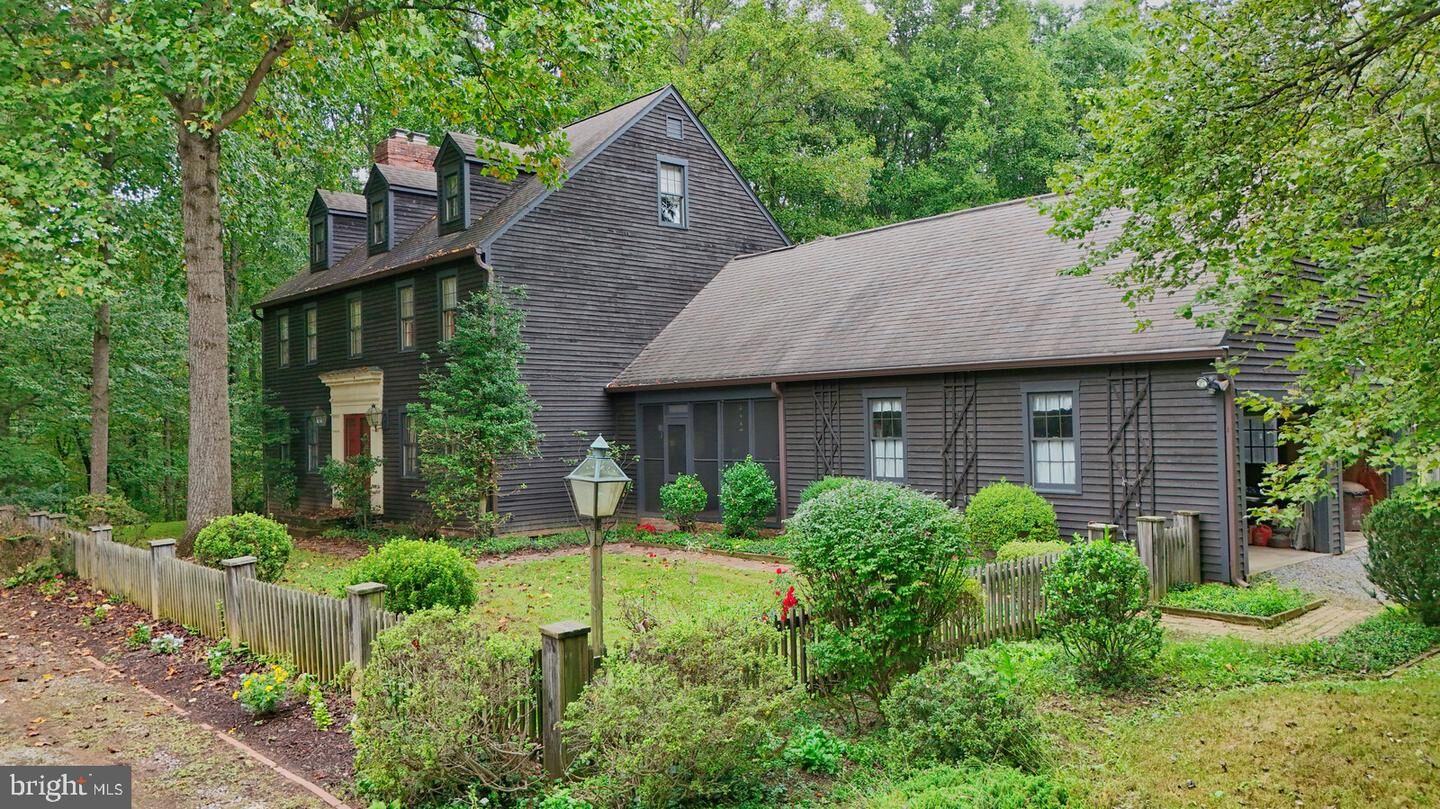 Property Photo: 4915 Sundown Road MD 20882