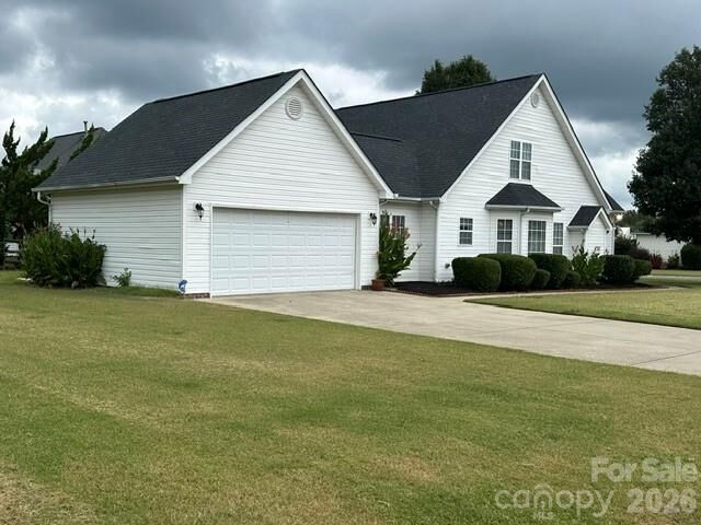 Property Photo:  2001 Hemby Commons Corner  NC 28079 