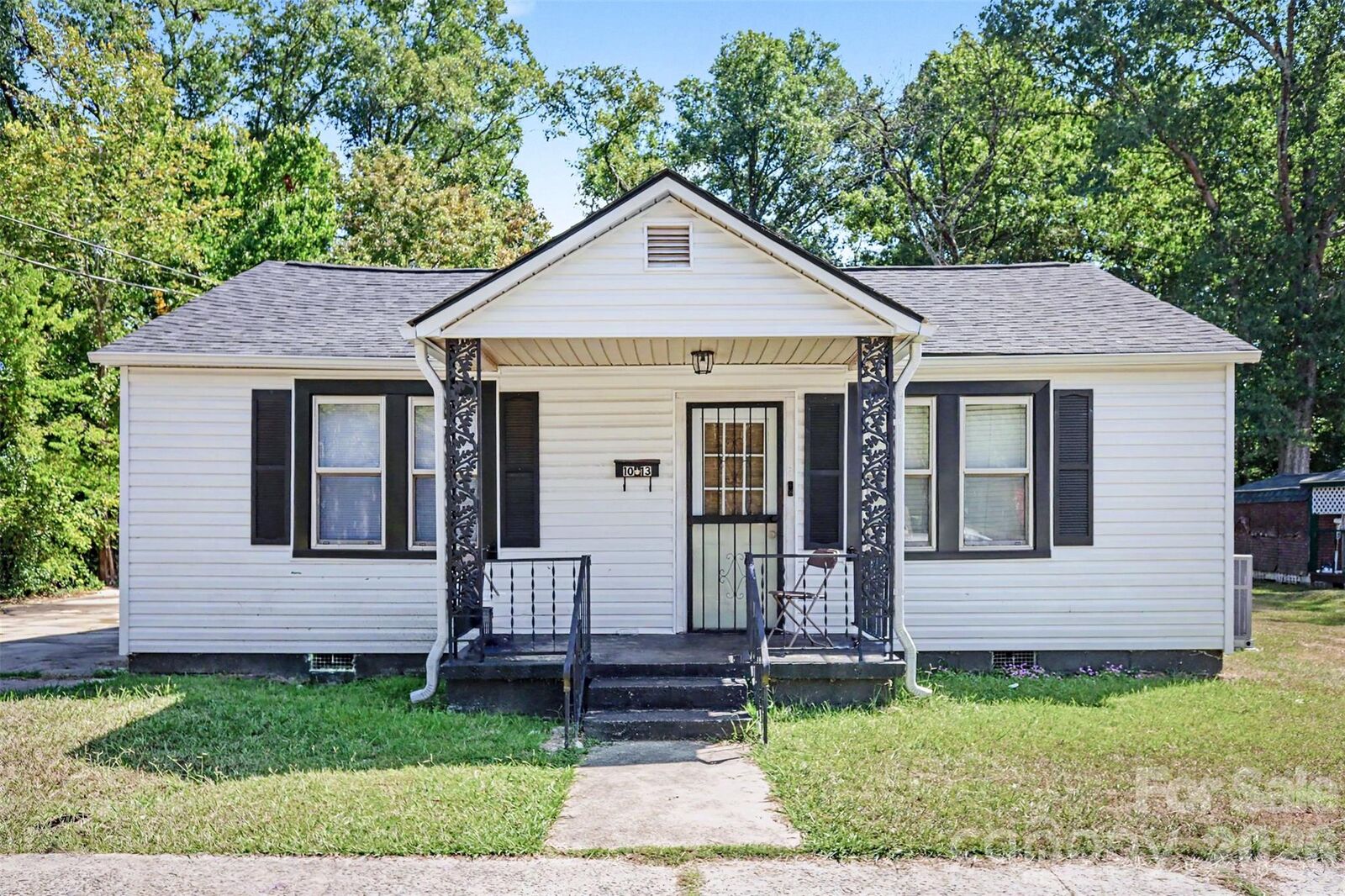 Property Photo: 1013 Martin Avenue SC 29730