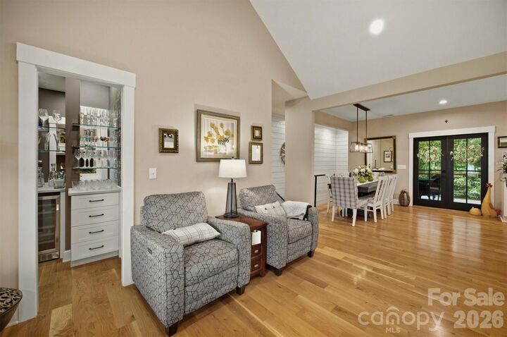 Property Photo: 124 Beechmont Drive NC 28655