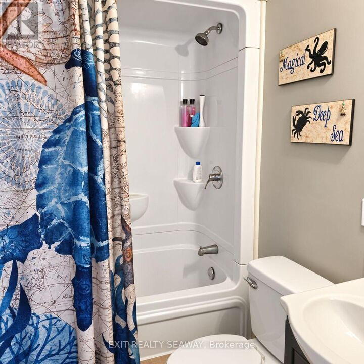Property Photo: 603 Walton Street ON K6H 1T7