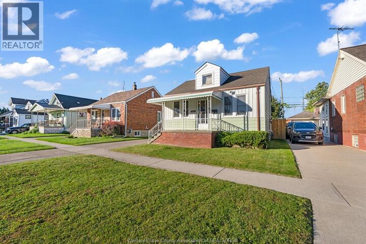 Property Photo: 1669 Hickory Road ON N8Y 3T2
