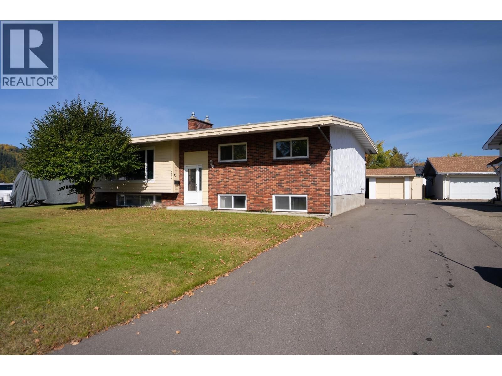 Property Photo:  4334 Eaglenest Crescent  BC V2M 4Y6 