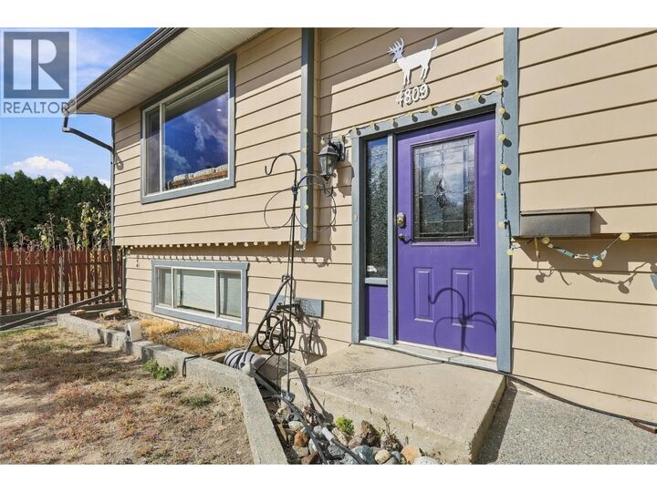 Property Photo: 4809 Bolean Drive BC V2H 1M3