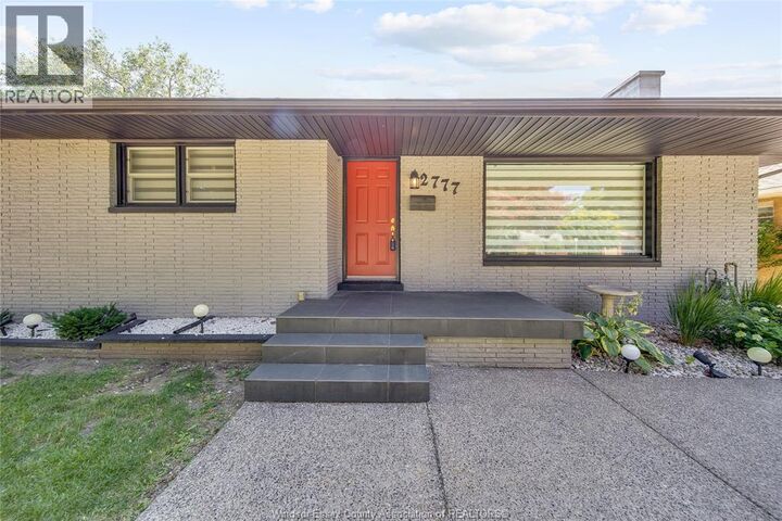 Property Photo:  2777 Rockwell Boulevard  ON N9E 2A2 