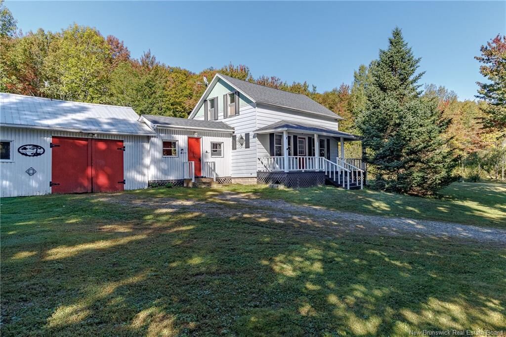 Property Photo: 4746 Route 102 NB E5M 2A4