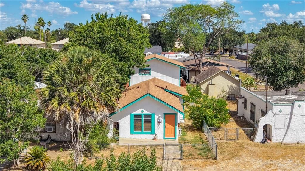 Property Photo: 717 S Kansas Avenue TX 78596