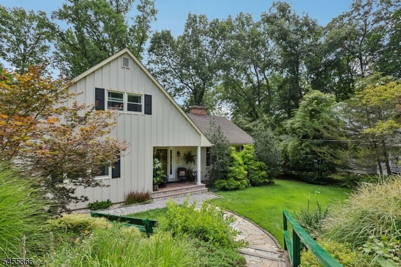 Property Photo:  34 Forest Dr  NJ 07069 