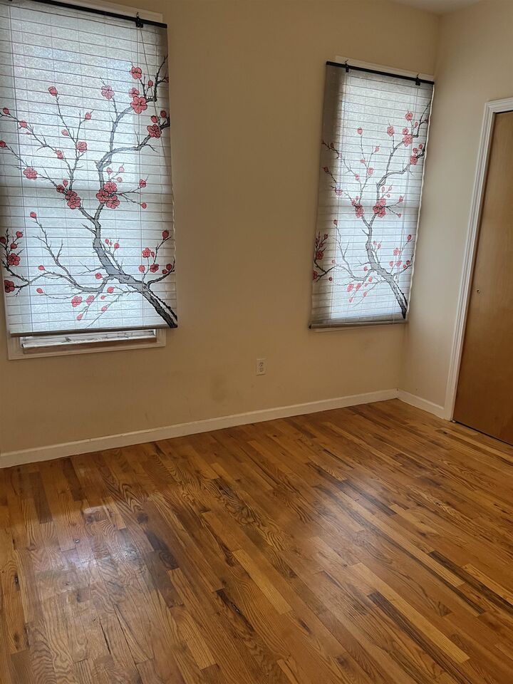 Property Photo:  1525 48th St 1  NJ 07047 