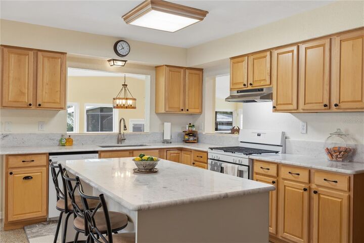 Property Photo:  2314 N Griffin Drive  FL 34748 