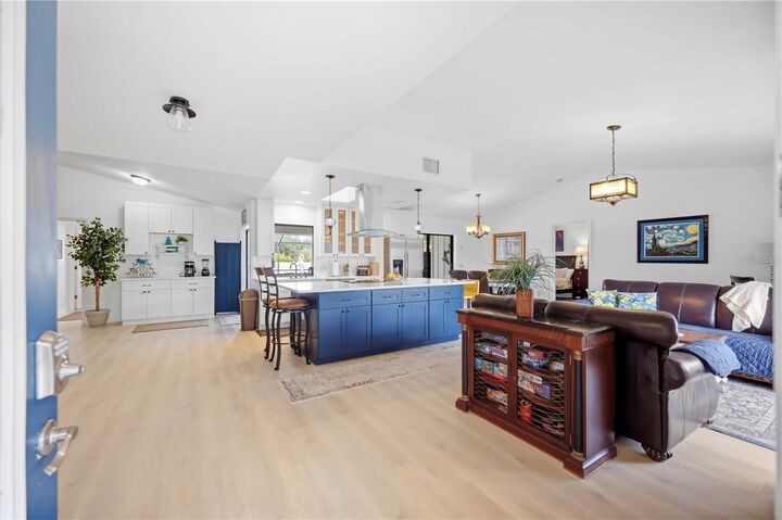 Property Photo: 12038 Florence Avenue FL 33981