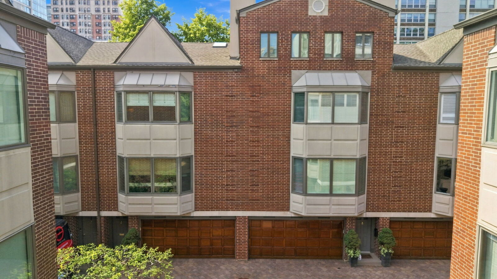 Property Photo:  55 W Goethe Street 1232  IL 60610 