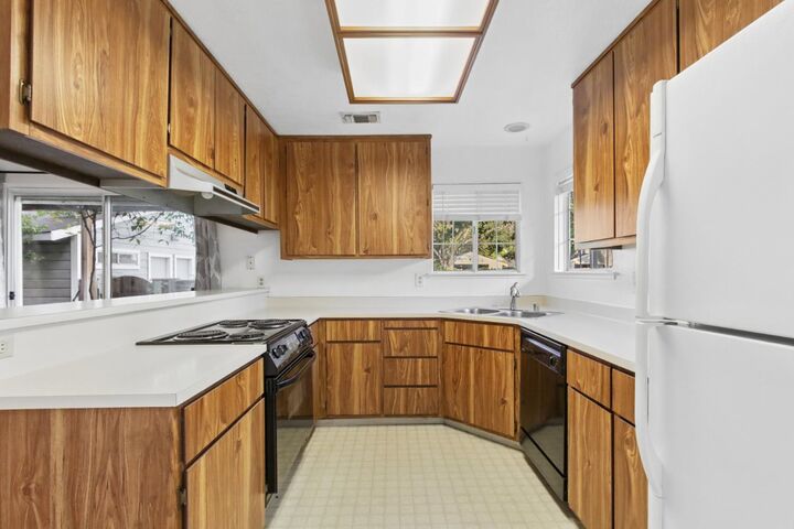 Property Photo:  3052 Woods Circle  CA 95616 
