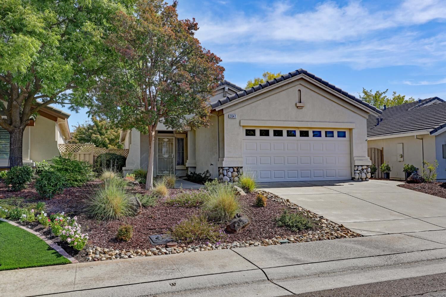 Property Photo:  2041 Stepping Stone Lane  CA 95648 
