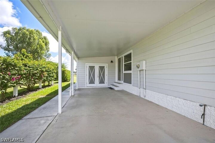 Property Photo:  50 Le Mans Drive  FL 34112 