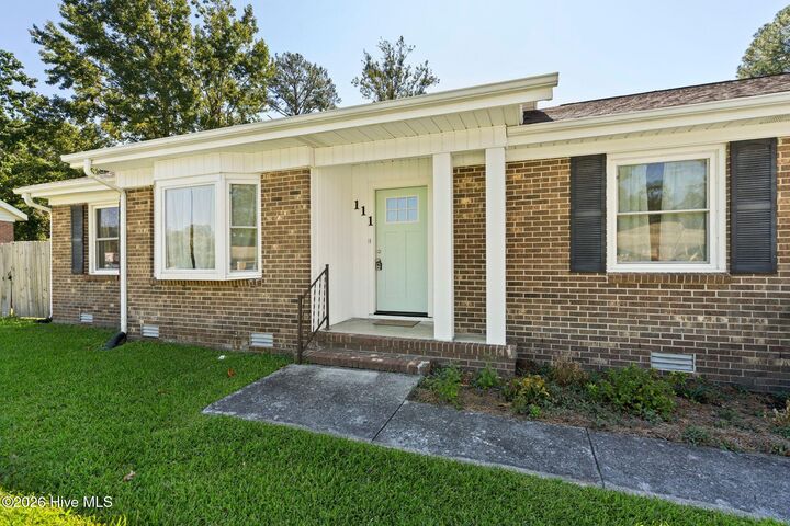 Property Photo:  111 Ronny Court  NC 28546 