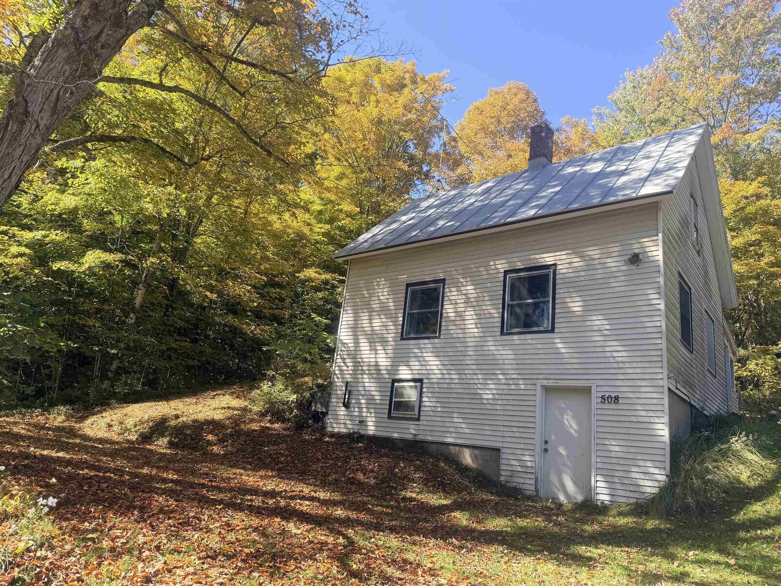 Property Photo:  508 Fairground Road  VT 05039 