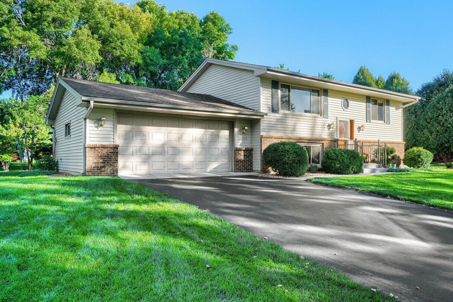 Property Photo: 16820 Honeysuckle Lane MN 55346
