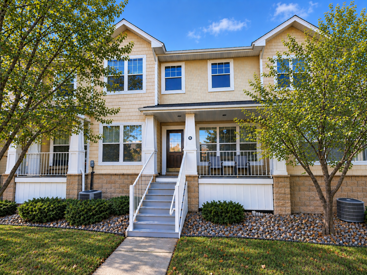Property Photo:  1240 County Road D E 3  MN 55109 