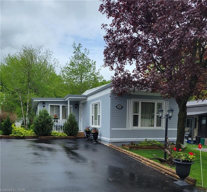 Property Photo:  120 Maple Crescent  ON N0B 2J0 