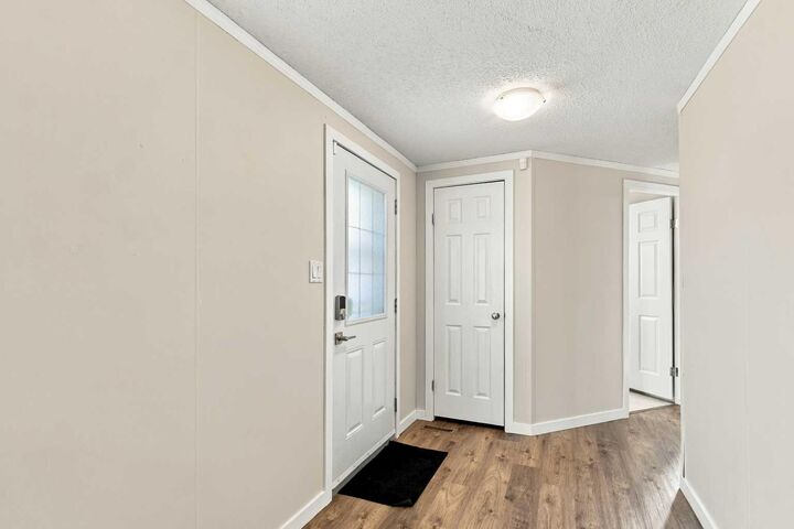 Property Photo:  104 Cedar Street  AB T9K 0J8 