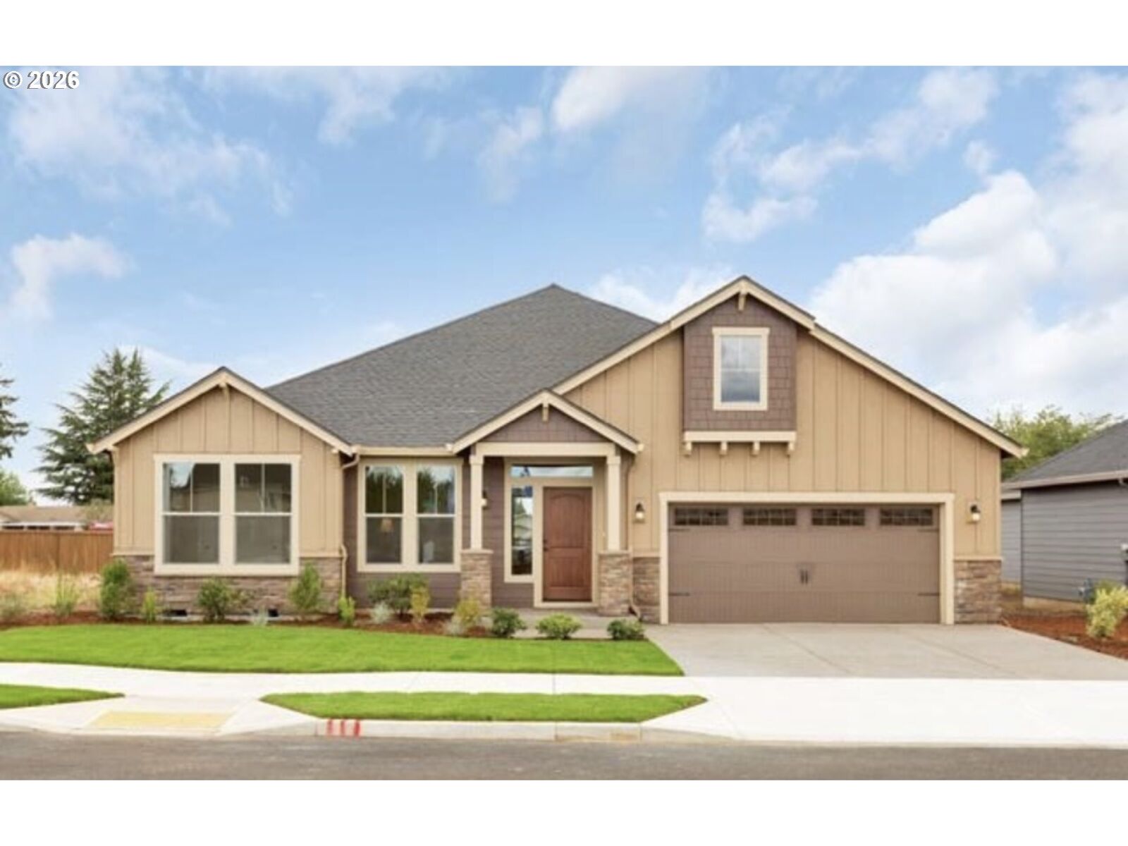 Property Photo: 1335 S Larch St OR 97013
