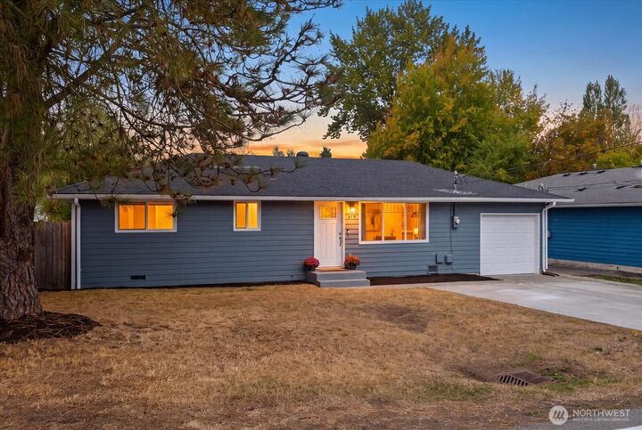 Property Photo:  619  93rd Street SW  WA 98204 
