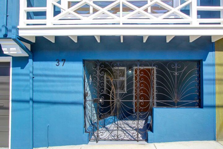 Property Photo:  37 Pueblo Street  CA 94134 