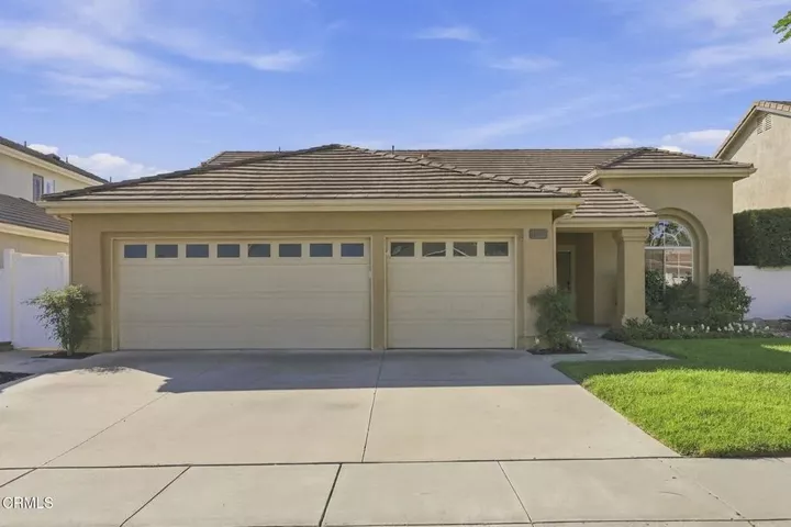 Property Photo: 7696 Hermosa Street CA 93004