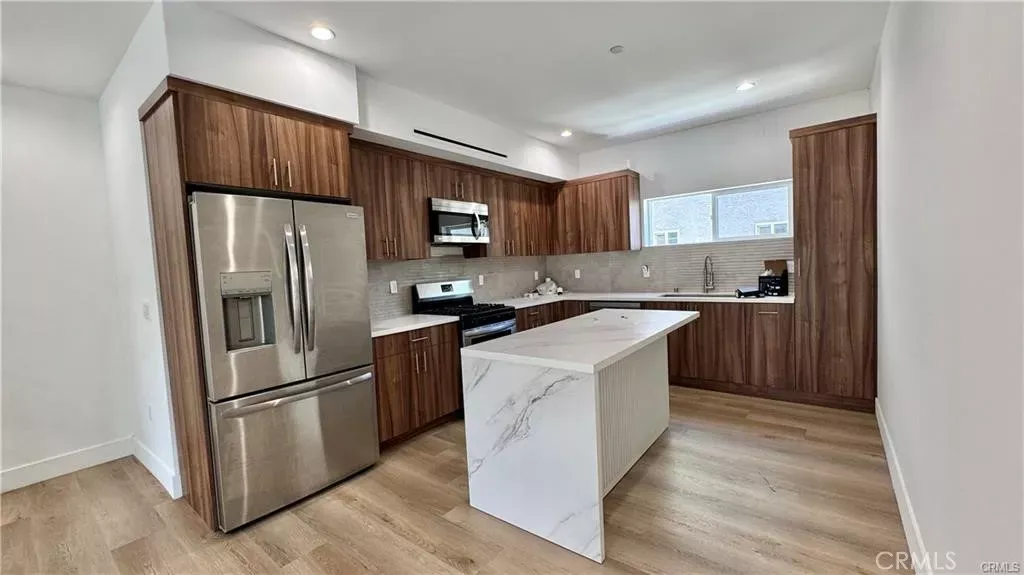 Property Photo: 5635 Klump Avenue CA 91601