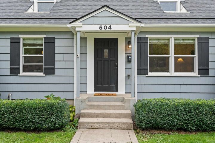 Property Photo: 504 E 20th Ave WA 99203