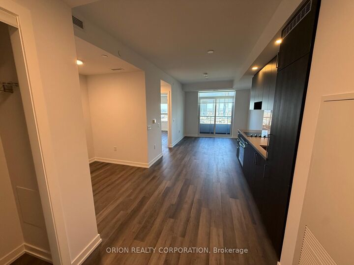 Property Photo:  21 Meadowdale Road 2103  ON L4K 0H6 