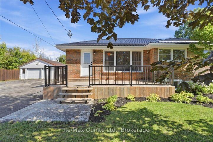 Property Photo: 70 Ashley Street ON K0K 2B0