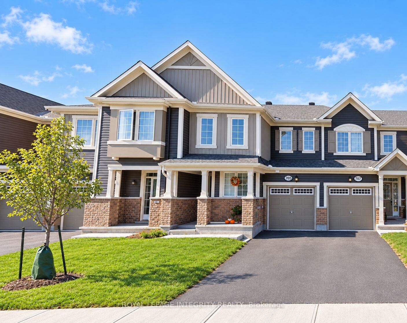 Property Photo:  705 Logperch Circle  ON K2J 6K2 