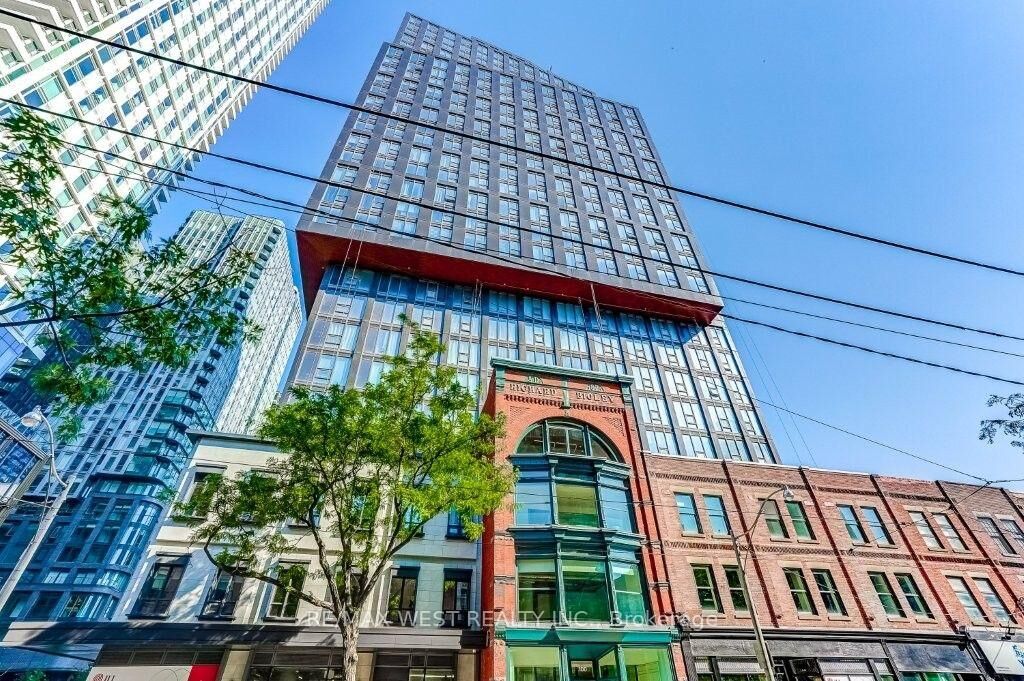 Property Photo:  100 Queen Street E 2707  ON M5C 0B5 
