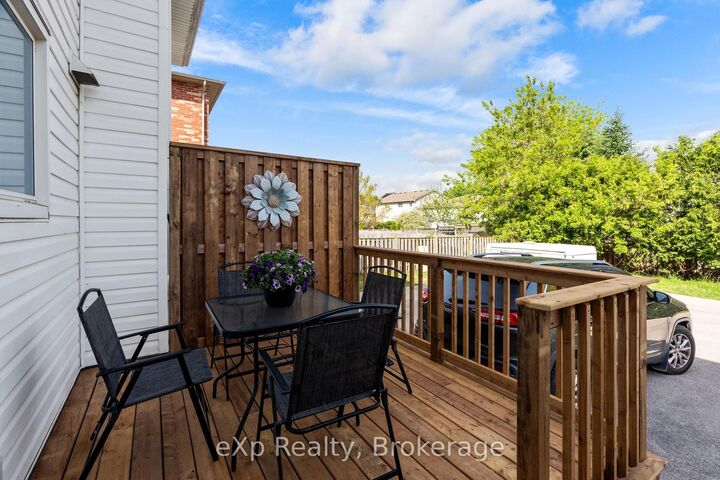 Property Photo:  286 Dufferin Street  ON N5A 2H2 