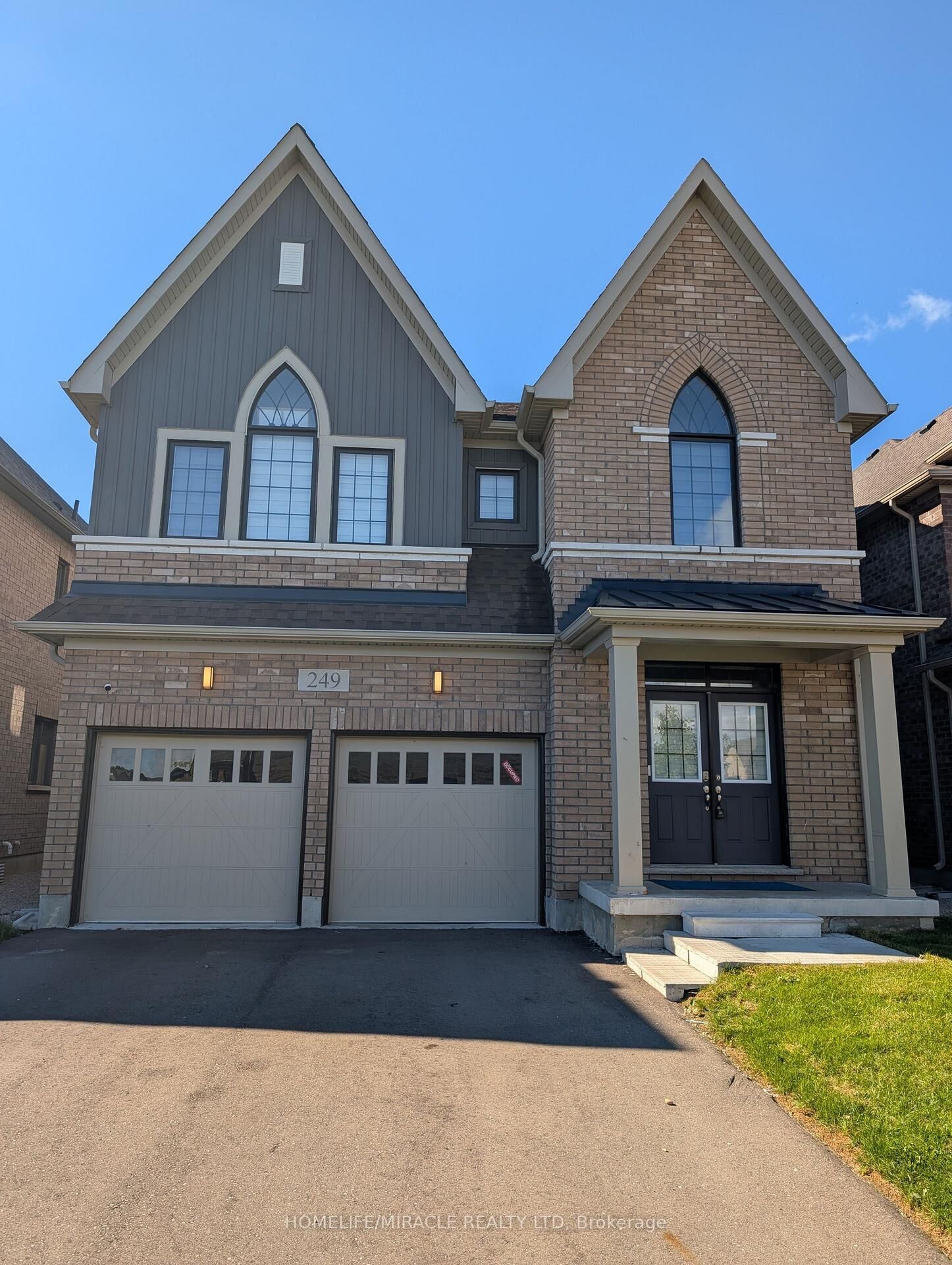 Property Photo: 249 Dingman Street ON N0G 1A0
