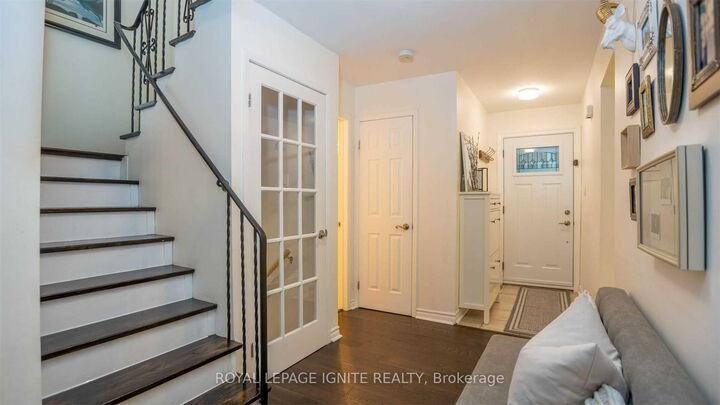 Property Photo:  563 Berwick Crescent  ON L1J 3E6 