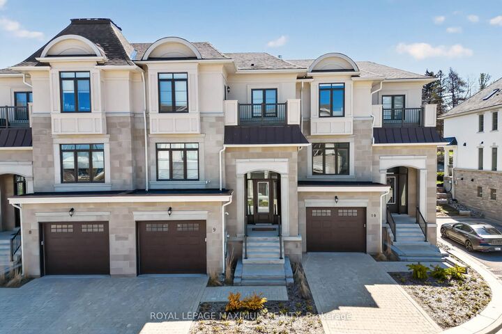Property Photo:  11 Bay Street 9  ON N0H 2P0 
